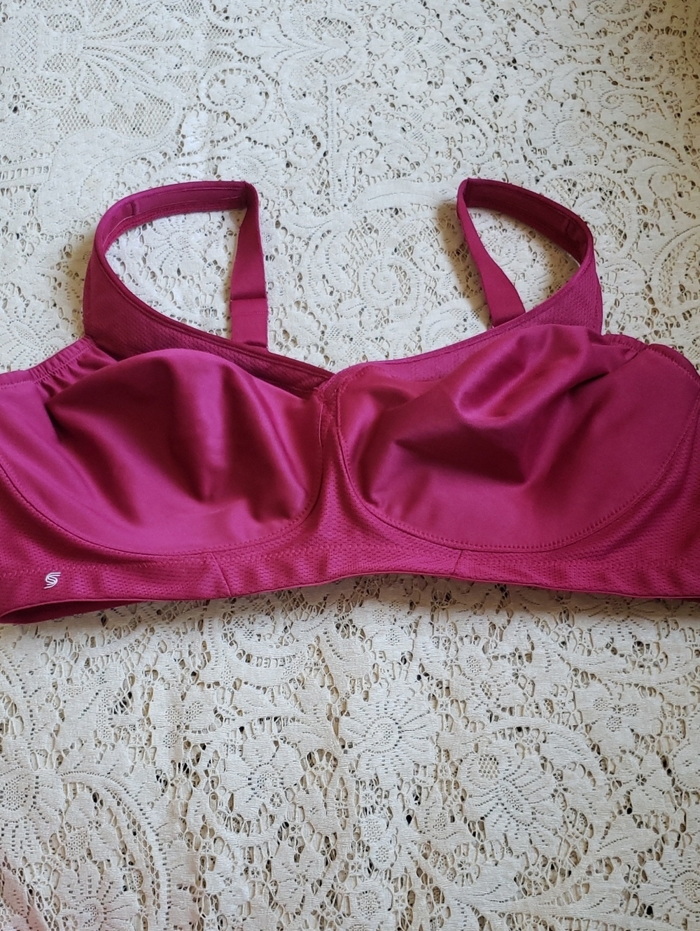Glamorise Sport Wireless Support Bra in Fuchsia Pink 44C